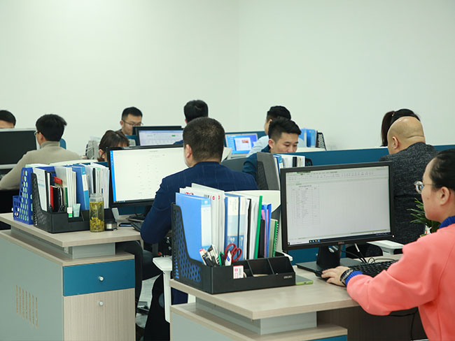 ���۰칫��